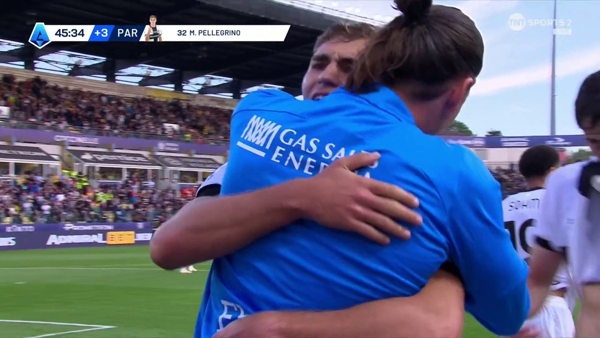 A huge goal for Parma in their battle for survival, as Mateo Pellegrino powers home a header at the back post to give them the lead over Juventus 💥 📺 TNT Sports &amp; discovery+ UK