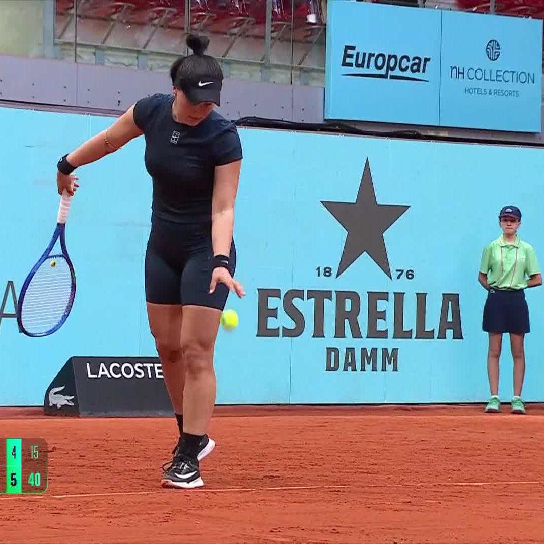 First win of 2025 ⭐️ Bianca scores her first win of the season after defeating Kessler 6-2, 6-4! #MMOPEN
