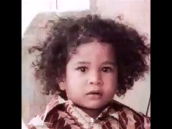 Happy B'day Sachin Sir🎂 B'day Wishes to Bharat Ratna Sachin Tendulkar with such a wonderful video♥ #HappyBirthdaySachin #SachinTendulkar 💙 Sachin Tendulkar l CrickeTendulkar