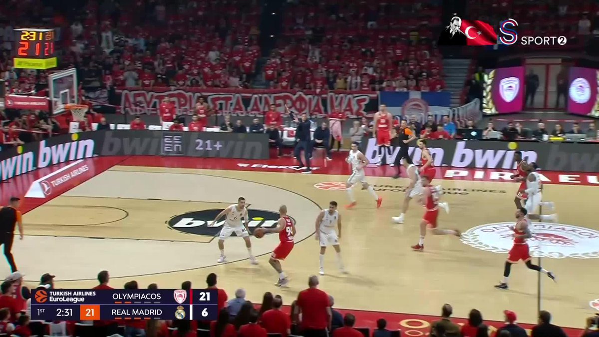 🏀 Sasha Vezenkov, içeri çok rahat girdi!