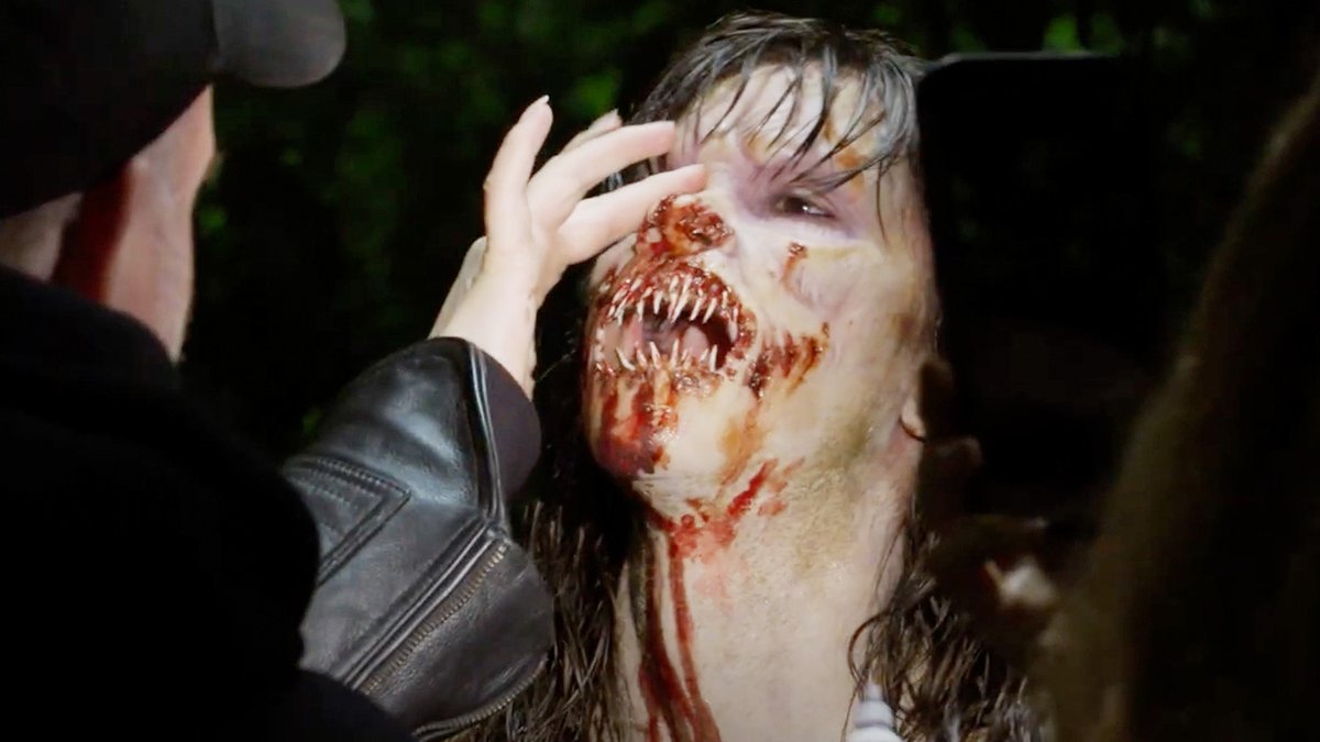 Take a behind-the-scenes look at the practical effects used in #UntilDawn.