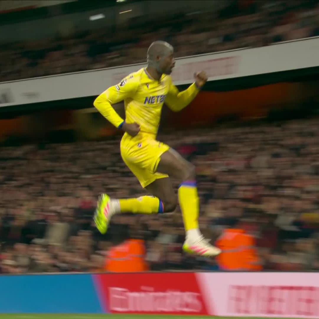 Saliba's error is punished by Jean-Philippe Mateta 💥 Look at this finish 🤩👏 📺 Stream #ARSCRY on DStv: #SSPL