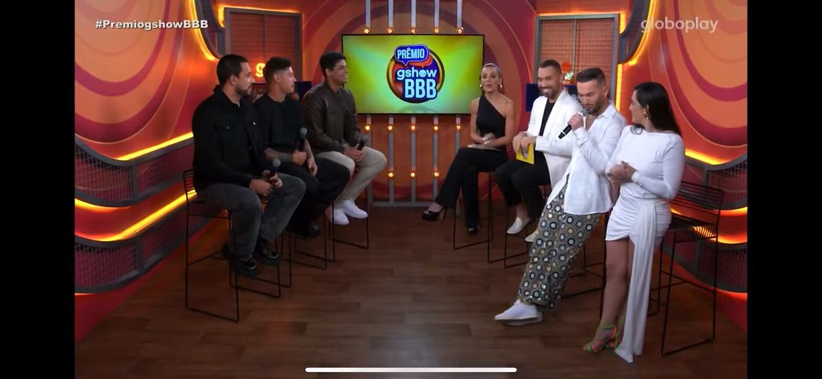 “Eu to incluso nesse sabonete também?” kkkkkkkkkkkkkkkkkkkkkkkkkkkkkkkkkk gente o genro tá se achando O MAIOR JOGADOR eu não to aguentando 🗣️🗣️🗣️🗣️🗣️🗣️🗣️🗣️