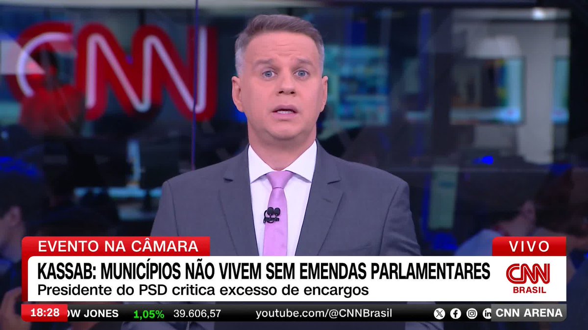 Por Leandro Magalhães --> Bolsonaro à CNN: Oficial entrou na UTI para eu assinar; assista