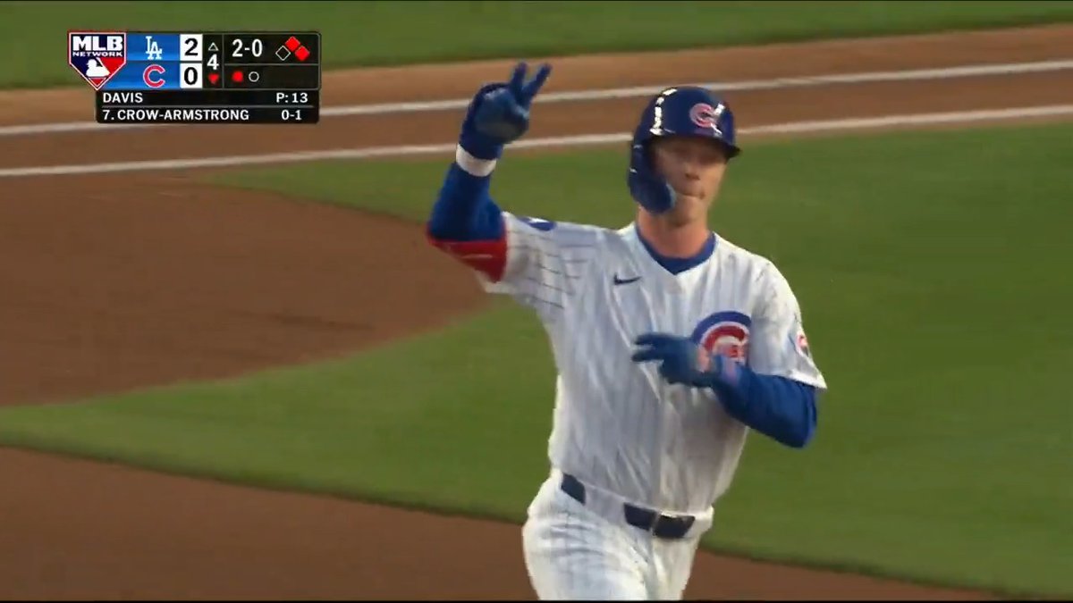PCA SENDS ONE OUT! 💥 His 5th HR of the year gives the Chicago Cubs the advantage! 📺 #MLBNShowcase