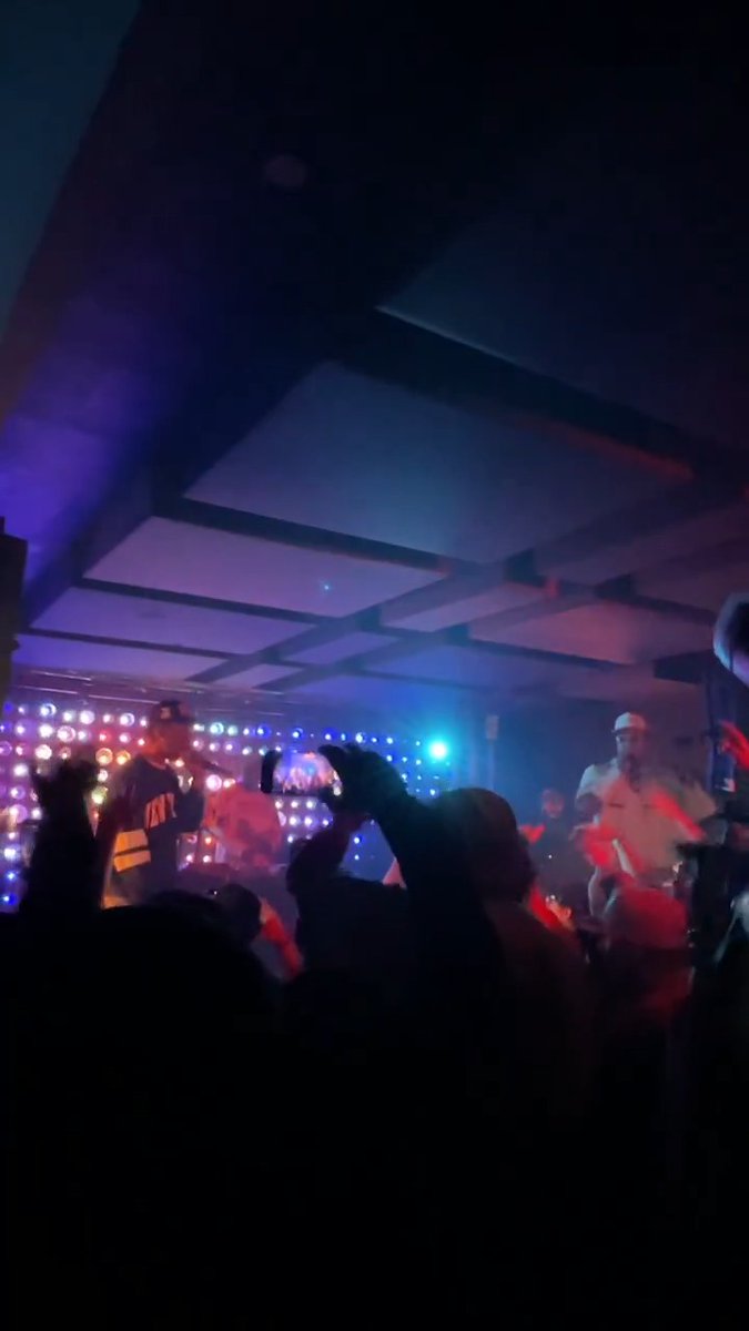 The Underachievers brought it back to Brooklyn, where it all started, last night to perform songs from their new album, Homecoming, and revisit some of their classic tracks. Issa Gold and Ak The Savior showing out with “Megatron” 🔥🔥🔥