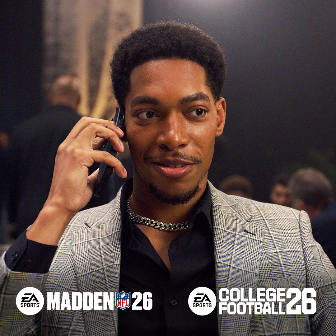 From high school to NFL legend, this is the only place to experience it all. Pre-Order the EA SPORTS MVP Bundle today. 🔗 :