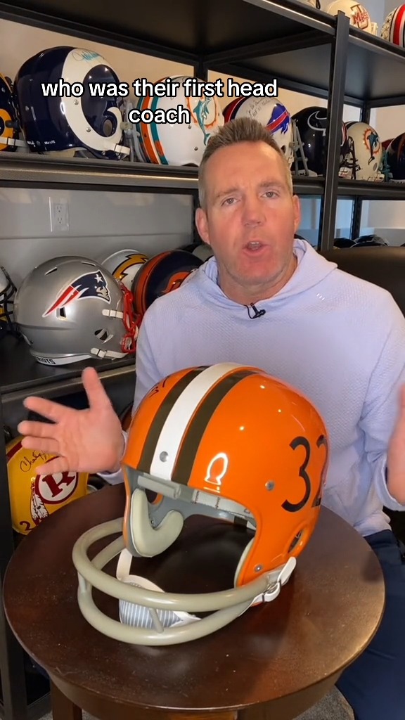 Big day for the Cleveland Browns with the No. 2 NFL draft pick… but let’s not forget the original draft they made👀 Orange and brown? Straight from #BGSU.🧡🤎