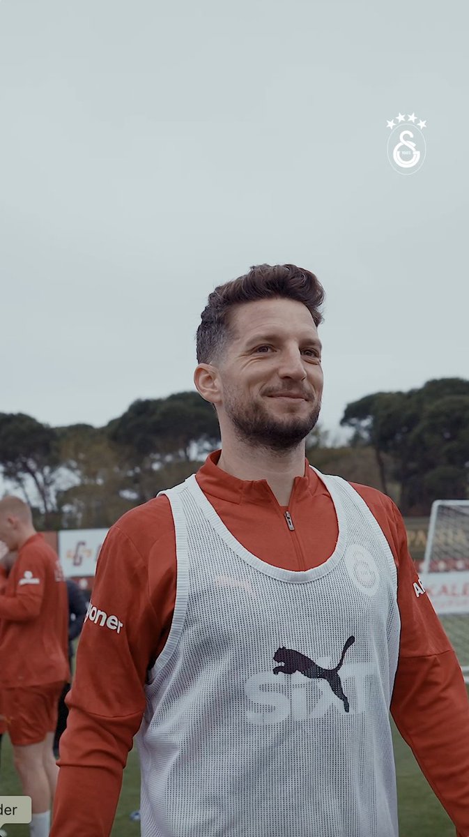 Dries Mertens ile günün antrenmanı. 🔟💪