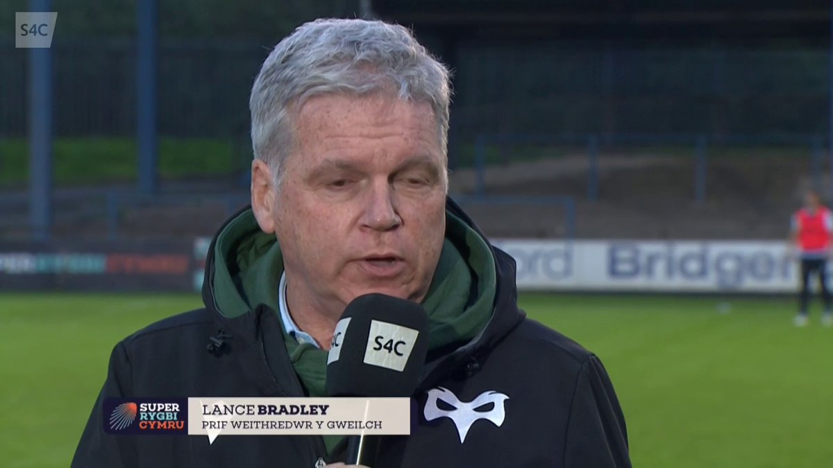 🗣️ LANCE BRADLEY "I think the SRC has been a great success" Ymunodd Prif Weithredwr y Gweilch am air gyda ni hanner amser. Bridgend Ravens 🆚 Swansea Rugby Club 💻 🔴 Super Rygbi Cymru | Welsh Rugby Union 🏴󠁧󠁢󠁷󠁬󠁳󠁿 | @Ospreys