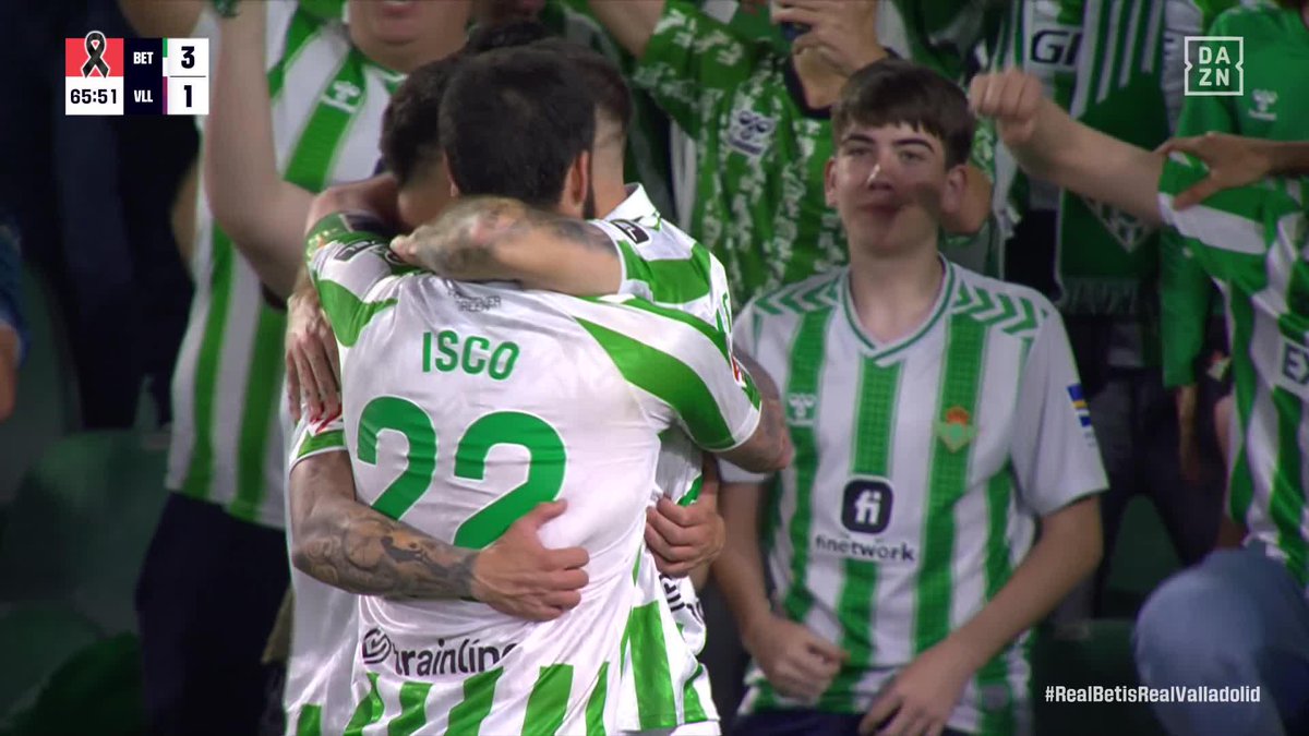 Este Real Betis Balompié 🌴💚 juega que es una maravilla ✨ Y si no es a la primera... es a la segunda Isco pone la magia para un equipo que sueña con la Champions #LALIGAenDAZN ⚽