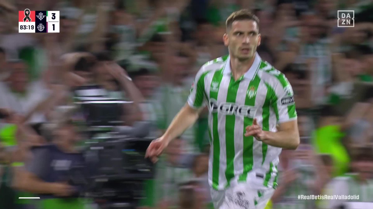 Nada, si ya hasta Perraud marca estos golazos... APAGA Y VÁMONOS 🚀🔥 El Betis gusta y se gusta #LALIGAenDAZN ⚽