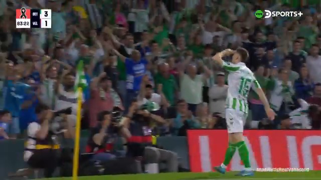 🇨🇴 La ASISTENCIA de Juan Camilo ‘Cucho’ Hernández. El colombiano la puso para el 4-1 de #RealBetis ante #RealValladolid, al 84’