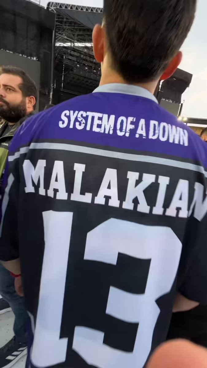 Esta noche hacemos historia junto a System Of A Down 🔥🤘🏻 BreakfastLive