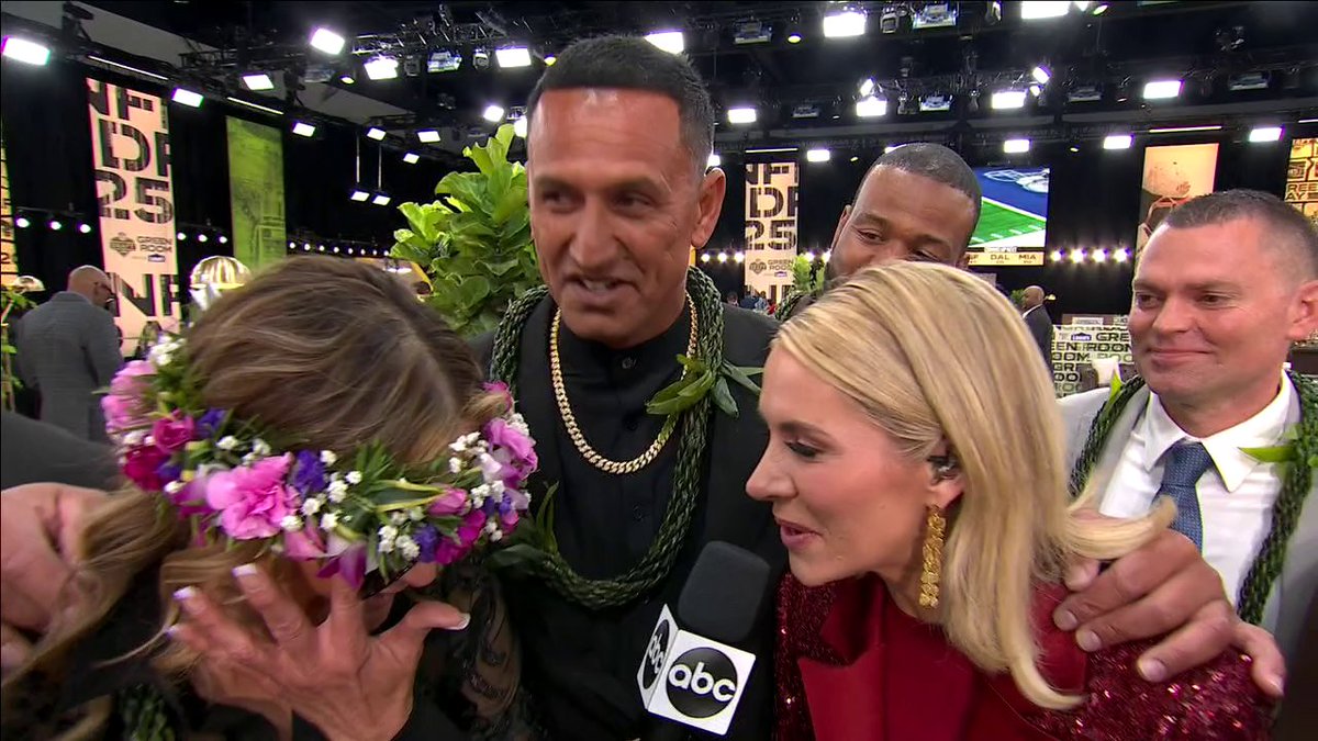 Wearing leis made by his grandmother, Tetairoa McMillan’s family could not be prouder for the 8th overall pick ❤️