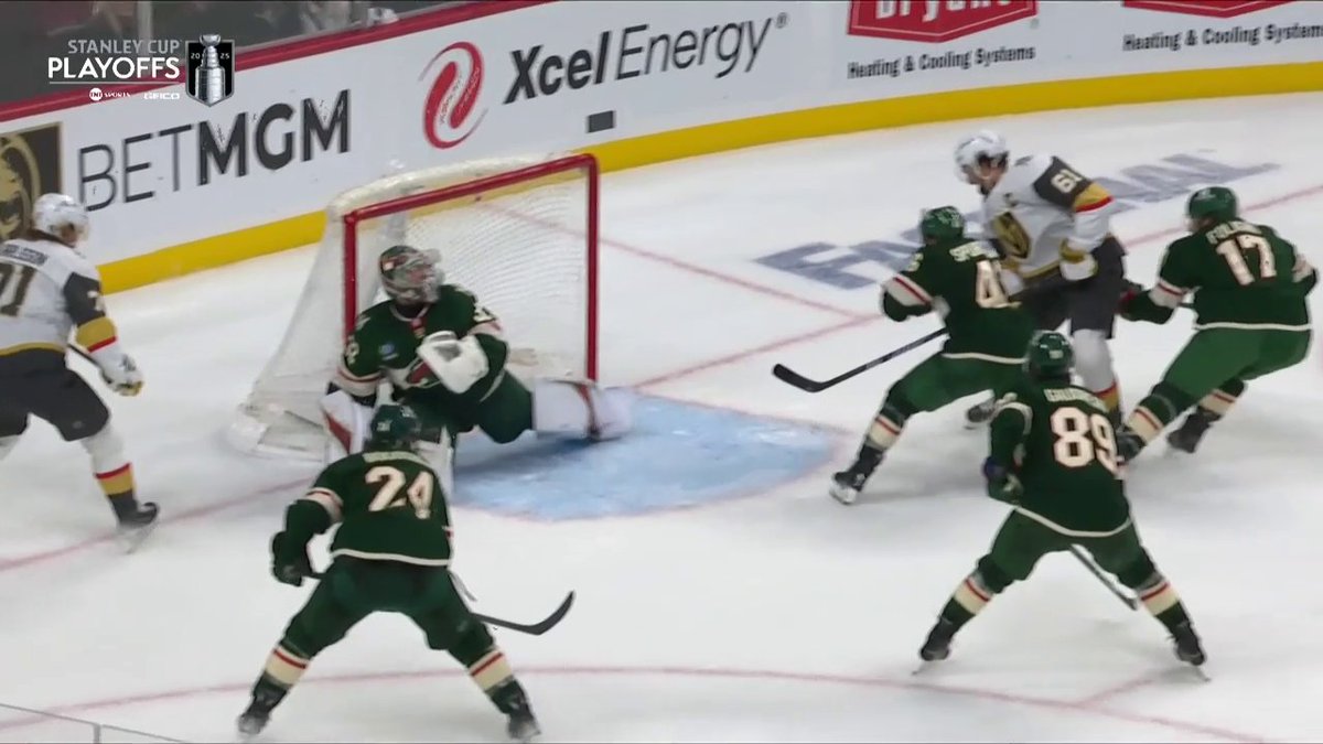 ALL ABOARD THE GUS BUS! 🚌 #StanleyCup Filip Gustavsson makes a fantastic stop to save the game and the Minnesota Wild score on the other end to put the game away!