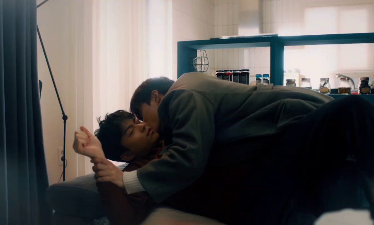 볼방구하는 연상수가 있다...? 연상 하고 싶은 데로 그냥 두는 거 너무 연하공임