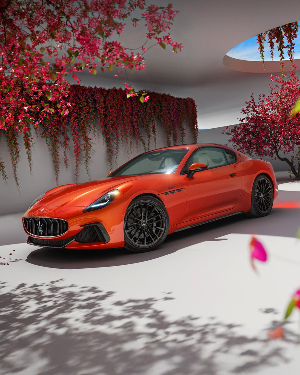 A story told in lines, light, and the boldest shade of Devil Orange. #MaseratiGranTurismo #Maserati
