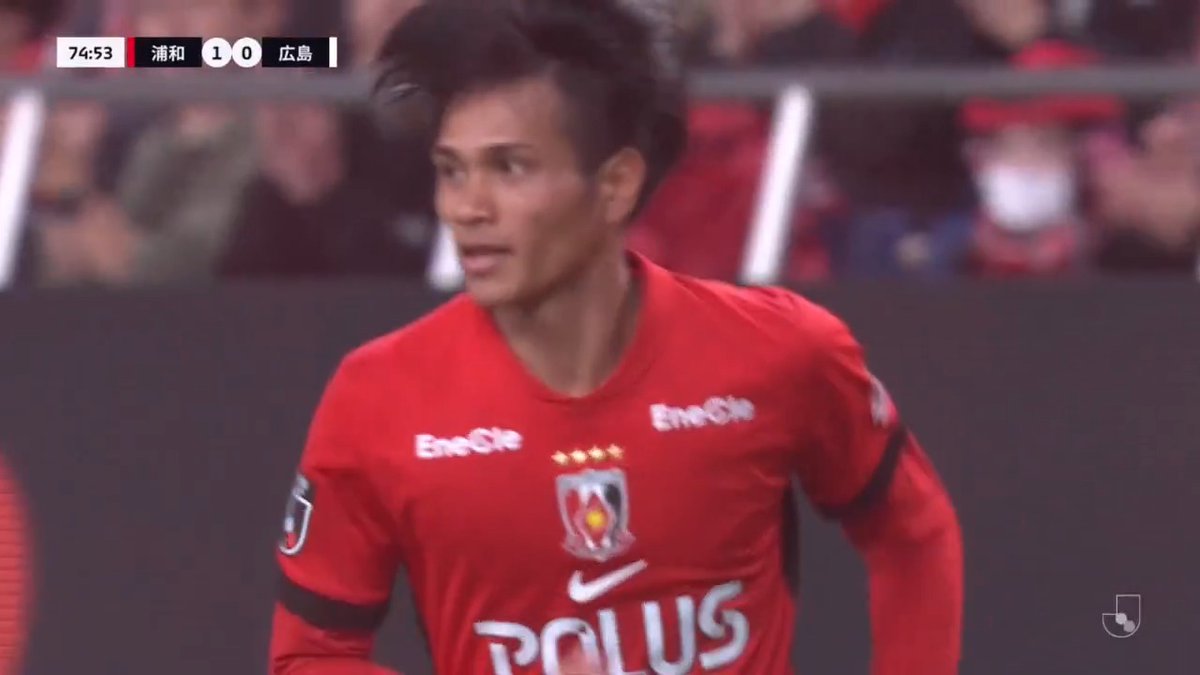 いぶし銀プレー連発。 #長沼洋一 が安定したプレーで勝利に貢献👏👏👏 #urawareds #浦和レッズ #matchplayback #WeareREDS #Jリーグ #サッカー