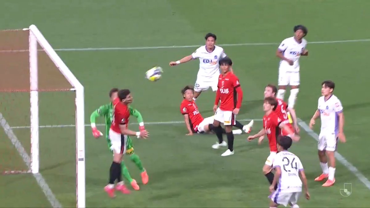 まさに"セーブ"🧤 #ダニーロボザ が終了間際のピンチでスーパークリア❗️ #urawareds #浦和レッズ #matchplayback #WeareREDS #Jリーグ #サッカー