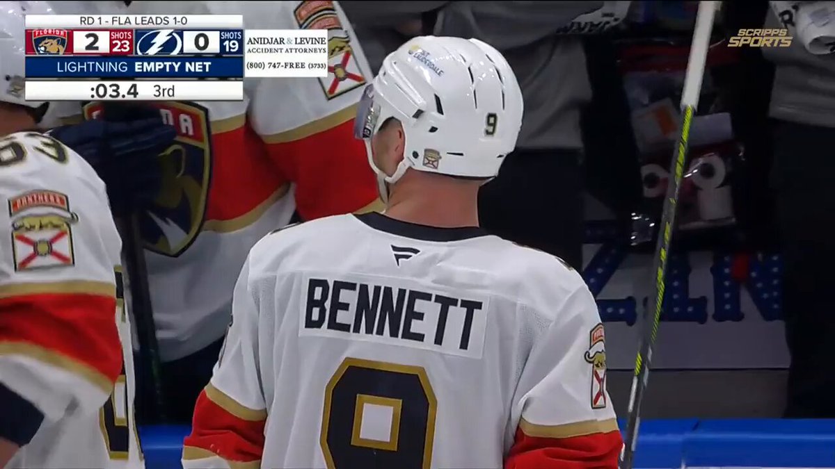 Matthew Tkachuk, Brad Marchand, and Sam Bennett were all chirping the Lightning bench at the end of Game 2. Absolute nightmare fuel for the rest of the NHL 😳