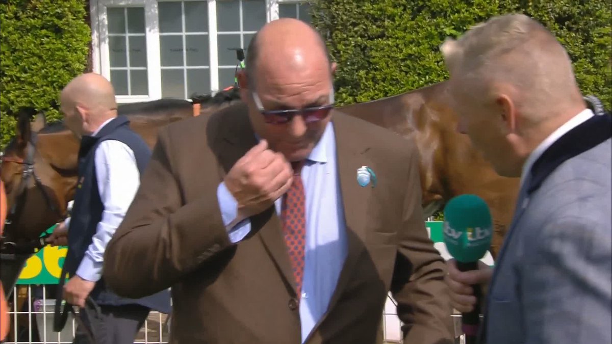 🗣️ "I'd love to go to the Lockinge, but we have to do what's best for him." Matt Chapman speaks with Roger Teal after Dancing Gemini's win #ITVRacing | Roger Teal 🛡 | Matt Chapman