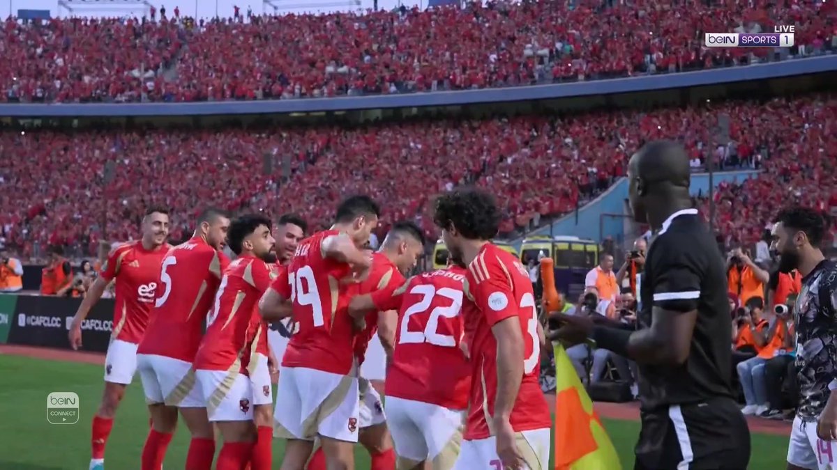 طاهر محمد طاهر يفتتح التسجيل للنادي الأهلي أمام صنداونز #دوري_أبطال_افريقيا #الاهلي_صن_داونز