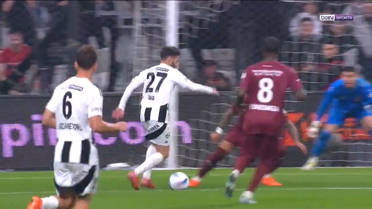 Rafa Silva, klasını konuşturuyor 🔥