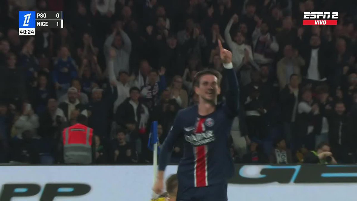 ¡PERO QUÉ GOL! Dembelé frotó la lámpara, asistencia TOP y definición de Fabián Ruiz para el 1-1 de PSG ante Niza. 📺 Mirá la #Ligue1 por #DisneyPlus