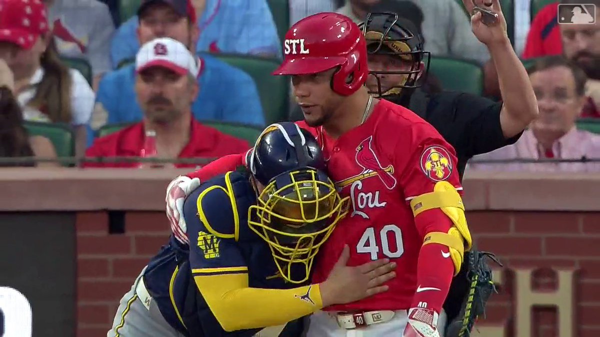 William y Willson Contreras. ¡Amor de hermanos! 🤝