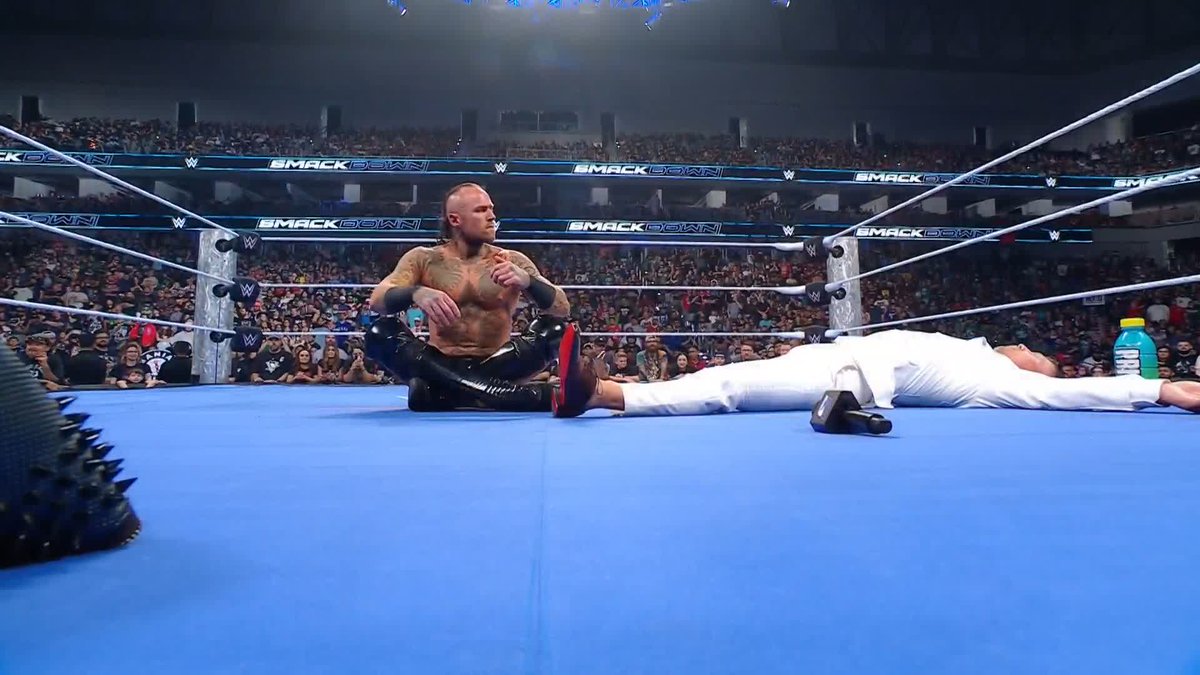Aleister Black just took out The Miz!! 😱 #SmackDown