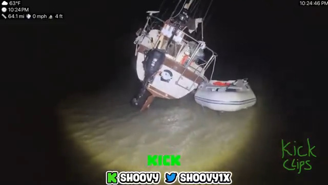 Shoovy hit another sandbar and this time he got stuck.. 😂