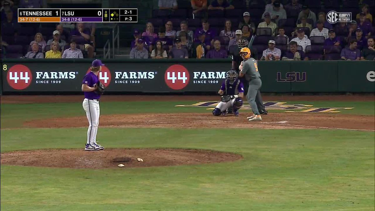 Never a doubt! Big hit for Hunt to provide a little insurance. 📺 (SECN+) #GBO // #BeatLSU