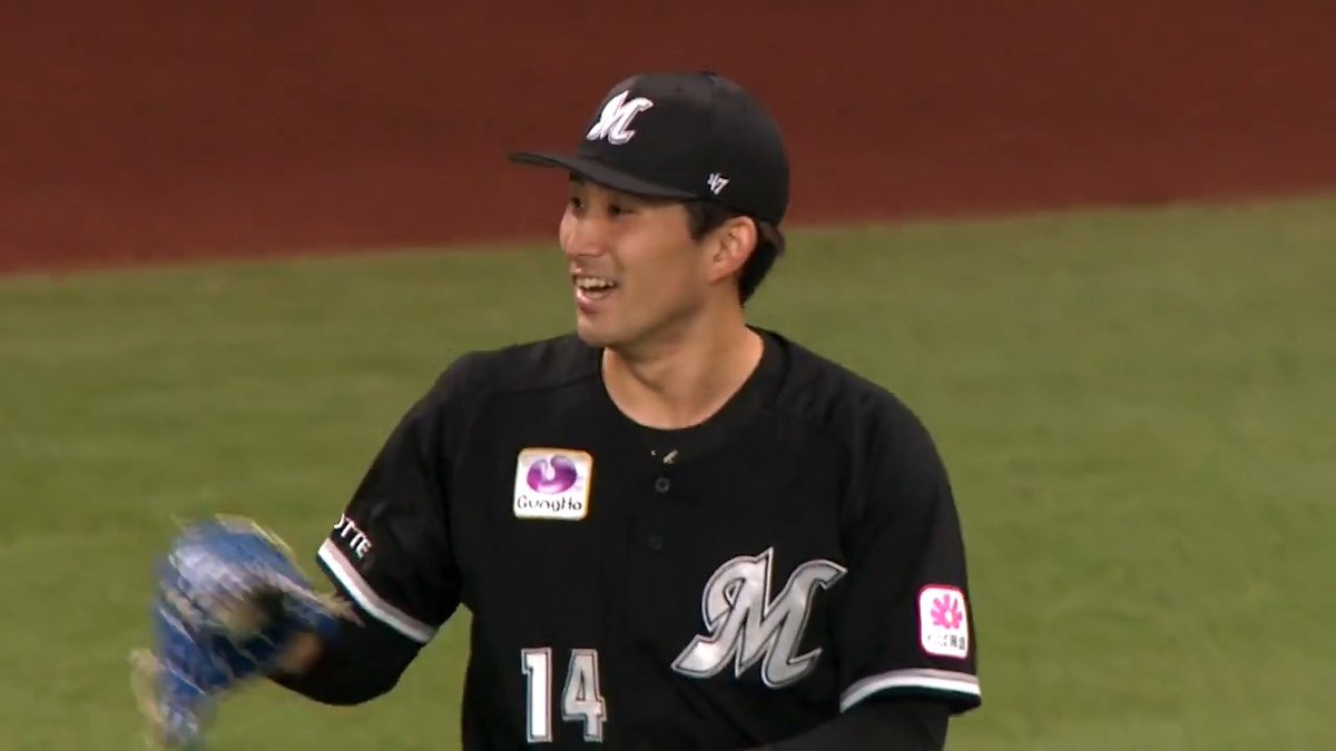 跳んで💨走って💨 投球だけじゃないフィールディングも #小島和哉 の武器👊 おトクな年額プランキャンペーン実施中! 詳しくはこちら ▶️: #chibalotte #パリーグ #ベースボールLIVE