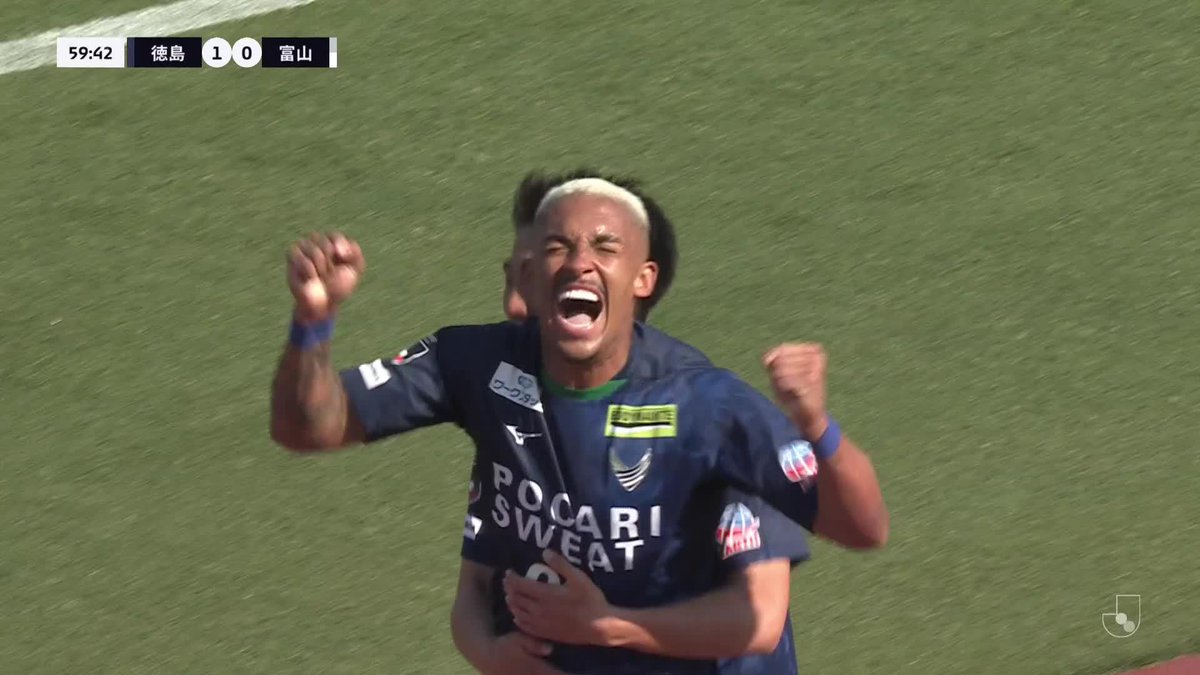 スルーパスを受けた #ルーカスバルセロス が 冷静にループで決めた💫 🎦 ゴール動画 🏆 明治安田J2リーグ 第11節 🆚 徳島vs富山 🔢 1-0 ⌚️ 60分 ⚽️ ルーカス バルセロス(徳島) #Jリーグ