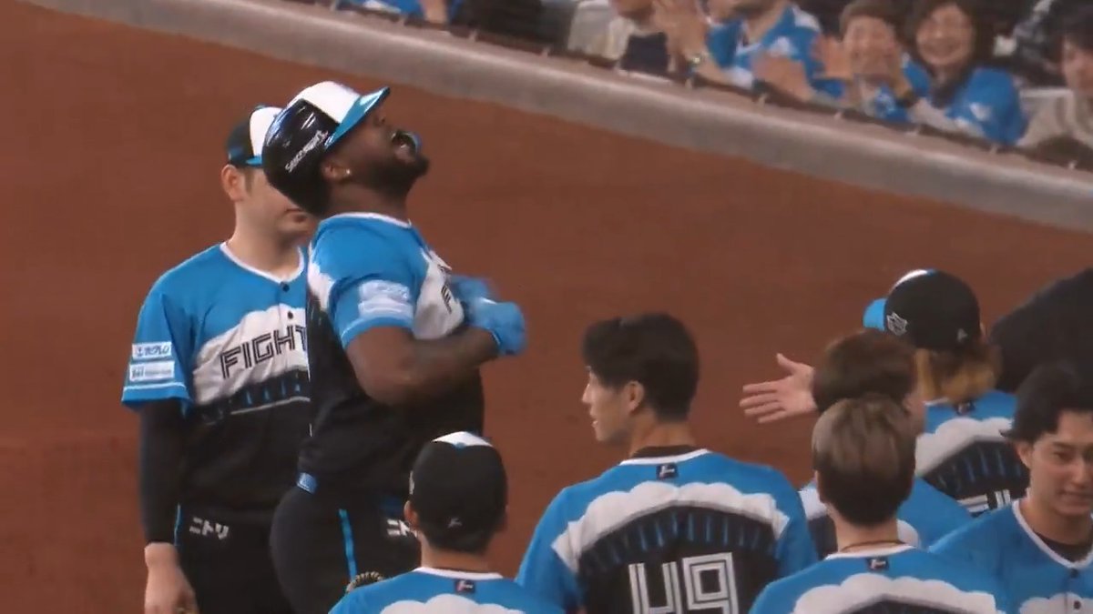 続く復活のHR🙌🎉 #レイエス #lovefighters 後半戦35試合を自分だけの特等席で！「SEASON SEAT 2025 35GAMES SEAT」