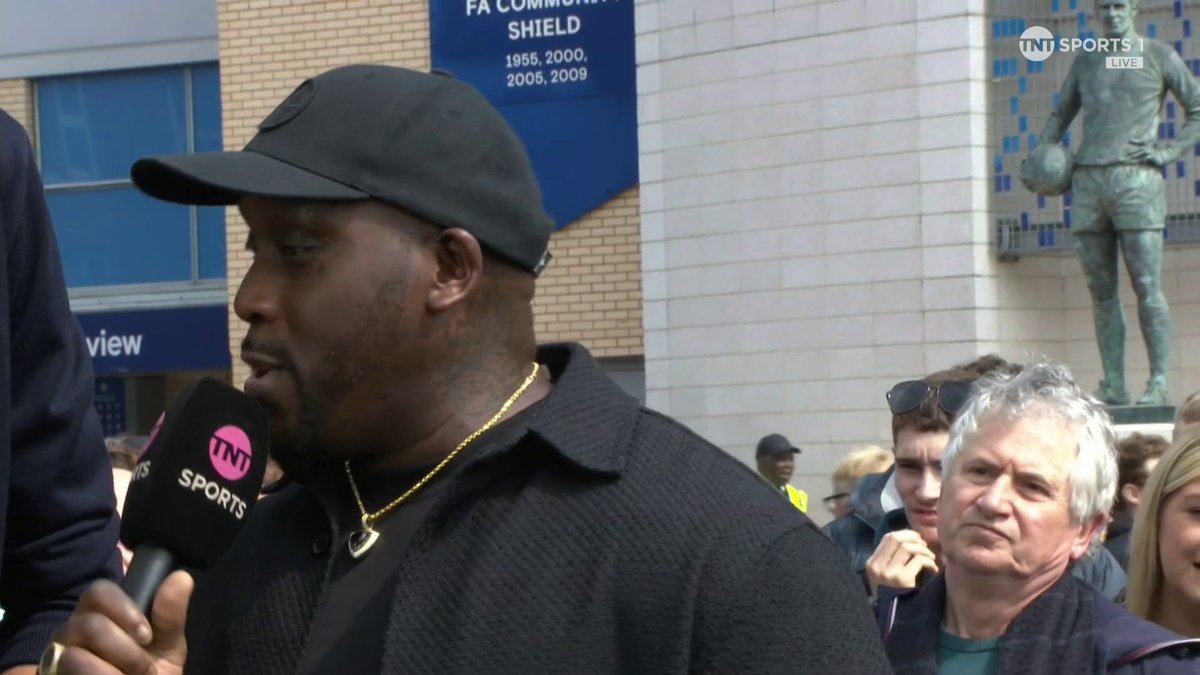 "I hear from Chelsea legends that he was the calmest footballer in training, but in matches he was a big game player." ⭐ Kenny Allstar reveals his dream link-up would be with Eden Hazard 👀 🎙 @julesbreach | 📺 TNT Sports & discovery+ UK