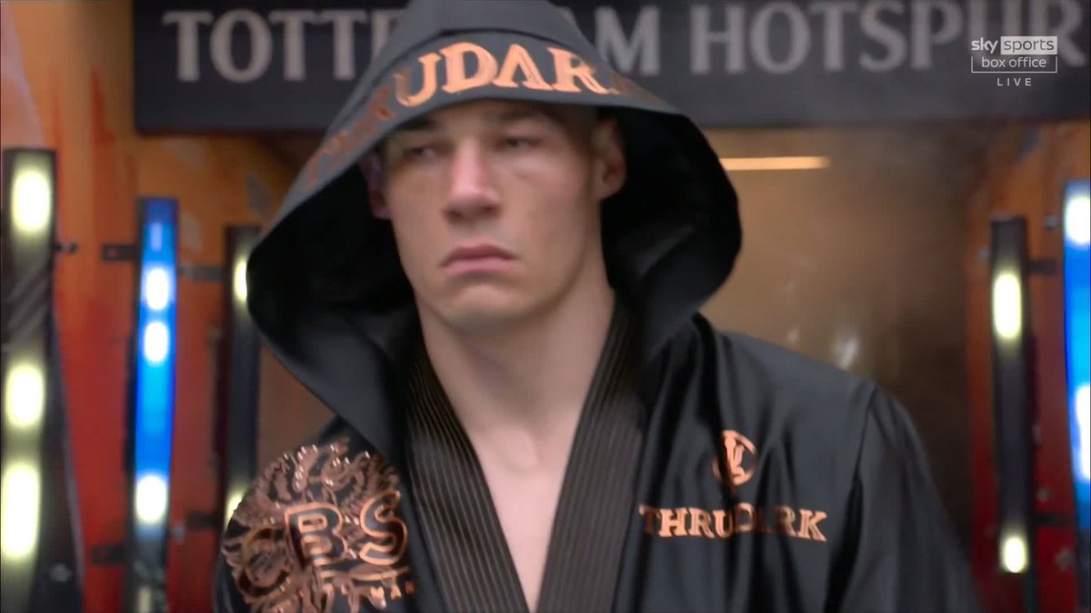 The Gentleman is here! 👋 Chris Billam-Smith walks into the Tottenham Hotspur Stadium like he means business 👀 #EubankBenn | Tonight | Live on Sky Sports Box Office 📲 Watch here: