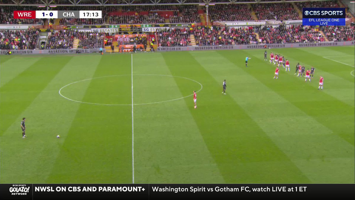 WREXHAM SCORE TWO GOALS IN THREE MINUTES AND CAN TASTE THE CHAMPIONSHIP 🐲 HOLD ON TO THIS LEAD AND BACK-TO-BACK-TO-BACK PROMOTIONS WILL BE ACHIEVED FOR THE FIRST TIME EVER IN ENGLAND'S TOP FIVE TIERS. ASTONISHING 🔥