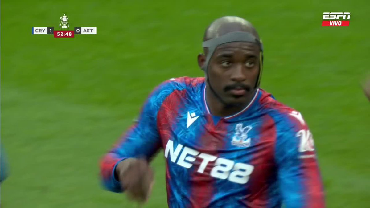 ¡DIBU SE HIZO GIGANTE Y MATETA TIRÓ AFUERA EL PENAL DEL CRYSTAL PALACE! ▶️ Más 🏴󠁧󠁢󠁥󠁮󠁧󠁿 #FACup en #DisneyPlus