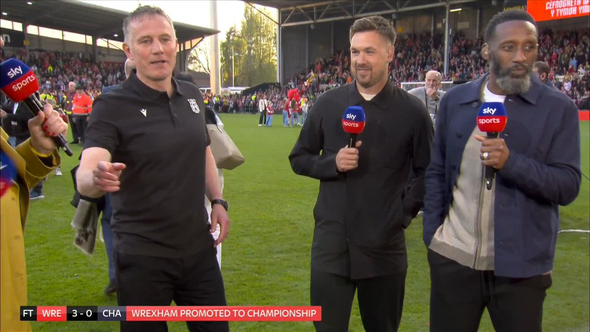 "That makes me really proud" Phil Parkinson's raw reaction to Wrexham's promotion ❤️🗣️