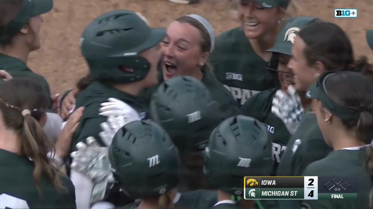 KAELIN CASH CALLED GAME 😤 She walks it off for Michigan State Softball with a 3-run BOMB 💣💣💣 #B1GSoftball