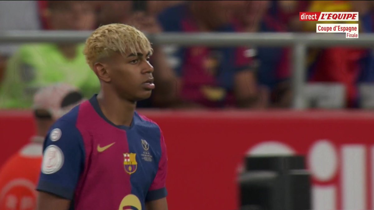 C'est parti pour la finale de Coupe d'Espagne entre le Real Madrid et le FC Barcelone ! Qui va l'emporter selon vous ? Suivez le match > #ElClásico