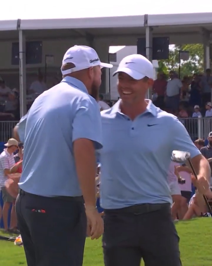 Rory with the walk-off eagle‼️ Rory McIlroy and Shane Lowry are tied for the lead Zurich Classic. 📺 CBS