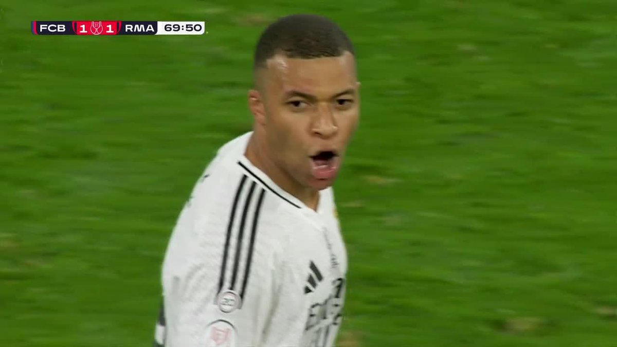 KYLIAN MBAPPE WITH HIS FIRST-EVER DIRECT FREE KICK GOAL TO TIE IT UP IN THE COPA DEL REY FINAL 😱 WHAT AN IMPACT OFF THE BENCH 🔥