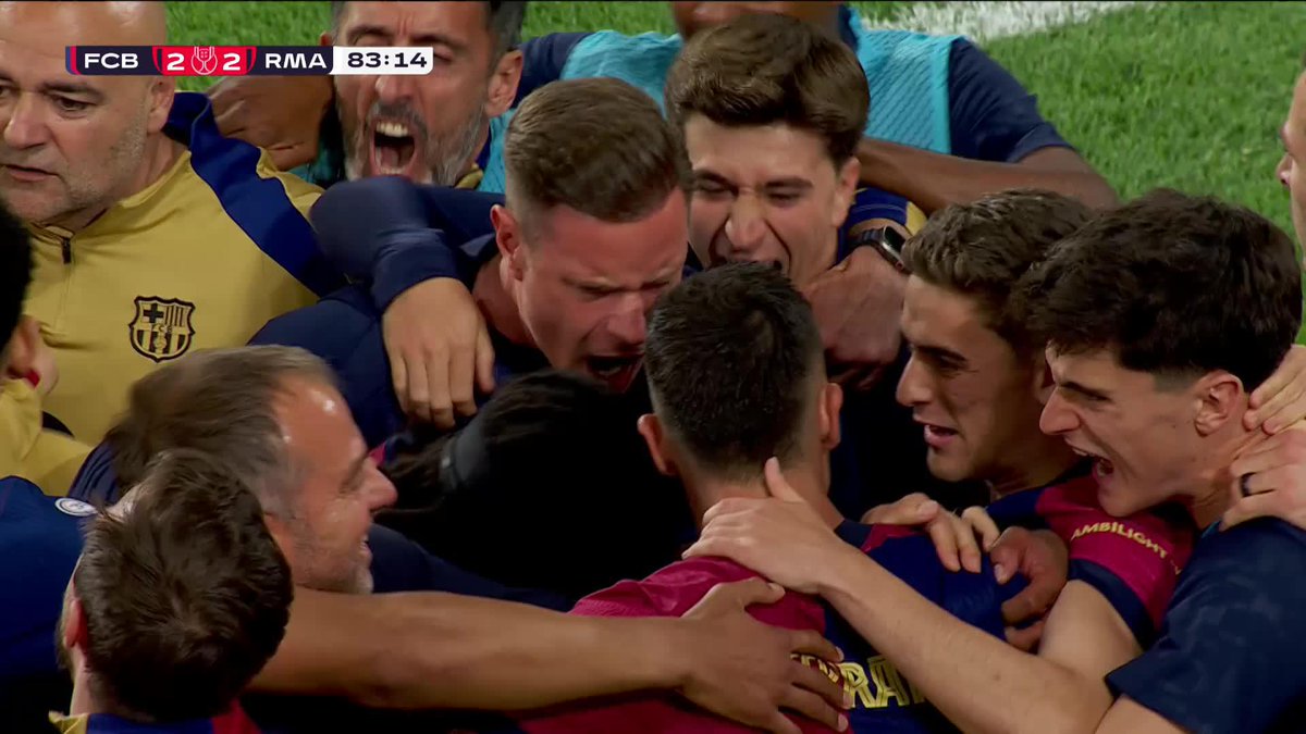 INCREDIBLE DRAMA! 😱 Barcelona bring it back to 2-2 in El Clásico as Ferran Torres keeps this Copa del Rey final in the balance 🔵🔴