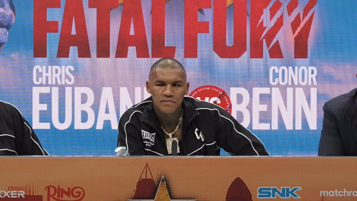 "I'm so happy you're here" 😊 Conor Benn on what he said to Chris Eubank Sr 🤝