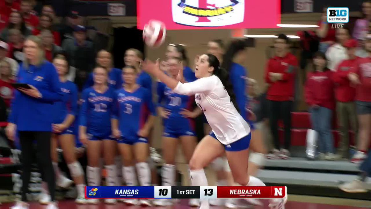 KABOOOOOOOM 💥 Oh myyyyy, Harper Murray 🫣