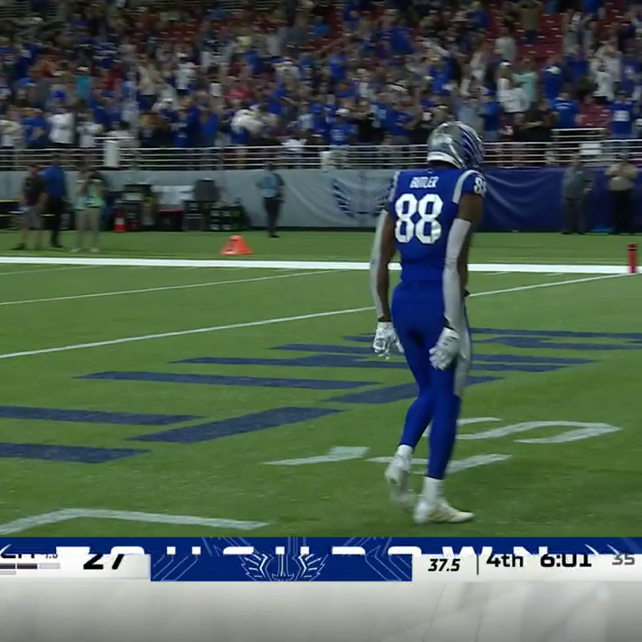 THE FOURTH LEAD CHANGE IN THE FOURTH QUARTER 🤯 The St. Louis Battlehawks are back on top after this trick-play touchdown‼️