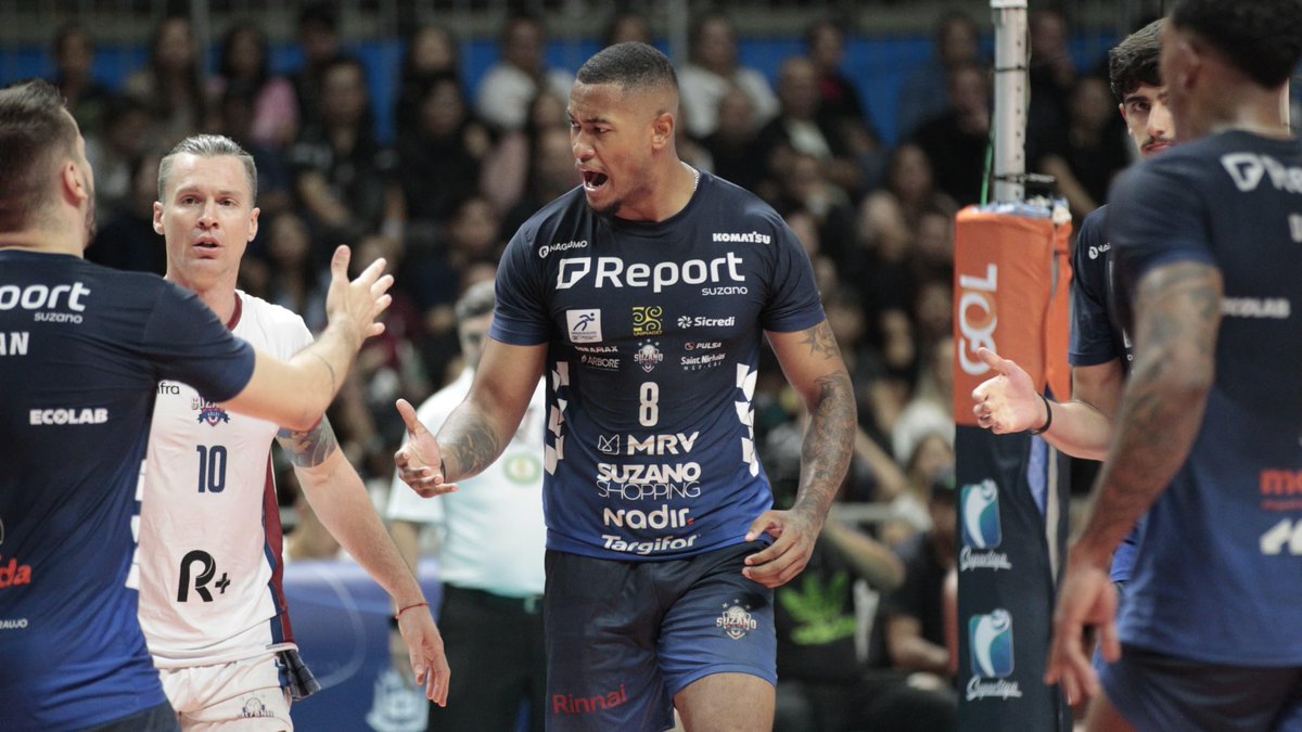 SUPERLIGA 🇧🇷 – WHAT A PLAY BY SUZANO! 🔥 Bieler ➡️ Sabino 💥 Pure hustle, skill and heart in one incredible rally! 📹: SporTV/VBTV 🏐 #Superliga #Volleyball #Volei #Brasil